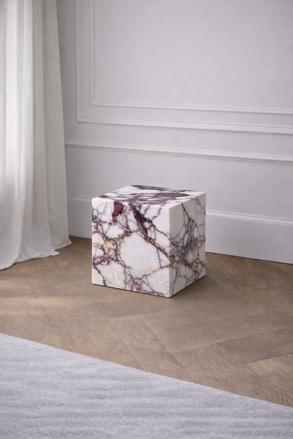 Vienna Marble Plinth